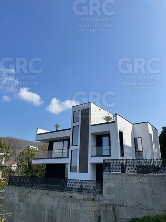 
  Продается дом, 208 м², Сочи
. Фото 1.