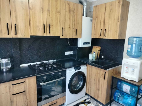
   Продам 2-комнатную, 49 м², Виноградная ул

. Фото 1.