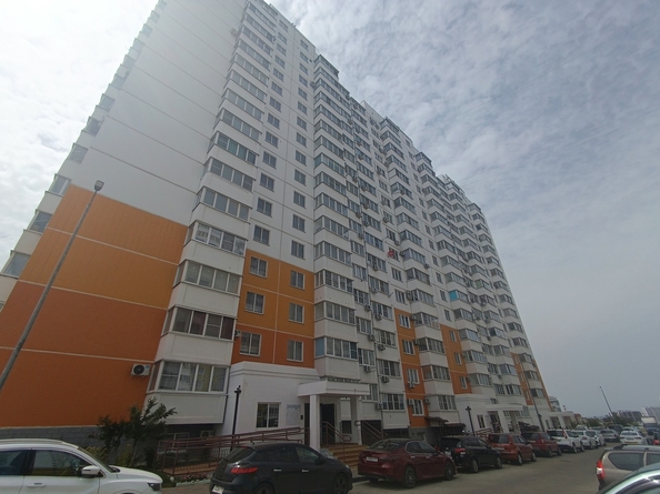 
   Продам 1-комнатную, 42 м², Ленина ул, 233

. Фото 28.