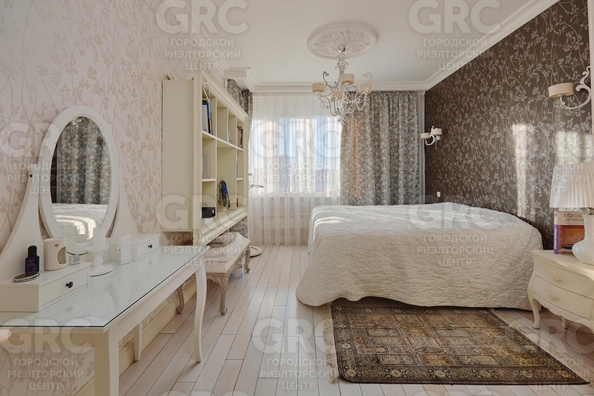 
  Продается 3-комн. квартира, 140 м², Юных Ленинцев ул, д. 10
. Фото 19.