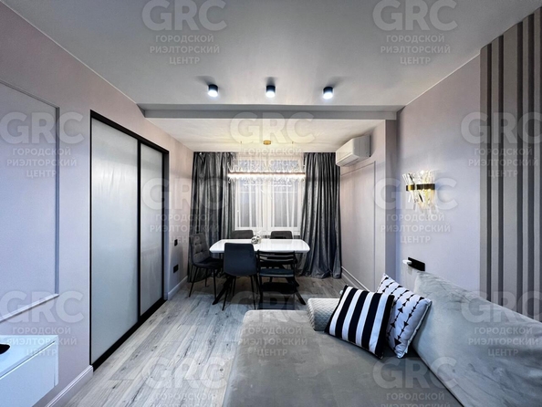 
  Продается 3-комн. квартира, 72 м², Невская ул, д. 14
. Фото 4.