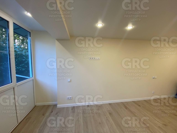 
  Продается 1-комн. квартира, 17 м², Чебрикова ул, д. 40
. Фото 3.