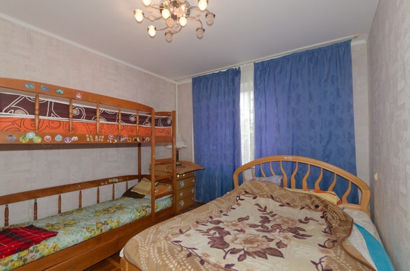 
  Продается 2-комн. квартира, 66 м², Крылова ул, д. 81
. Фото 15.