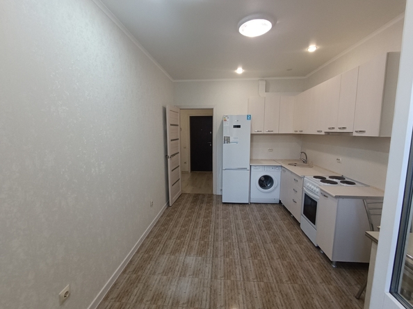 
  Продается 1-комн. квартира, 44 м², Астраханская ул, д. 76
. Фото 3.