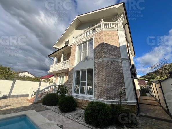 
  Продается дом, 315.4 м², Сочи
. Фото 3.