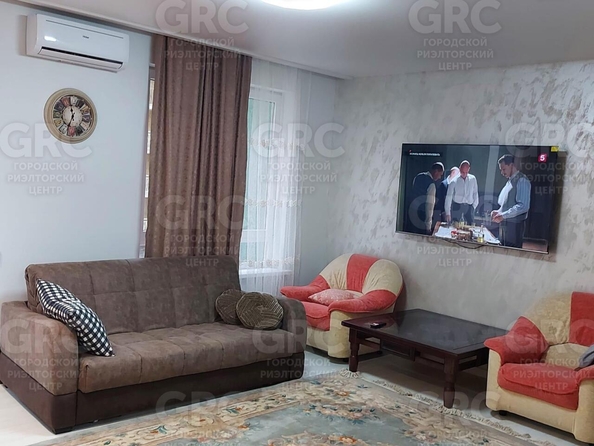 
  Продается 1-комн. квартира, 37 м², Искры ул, д. 66к7
. Фото 2.