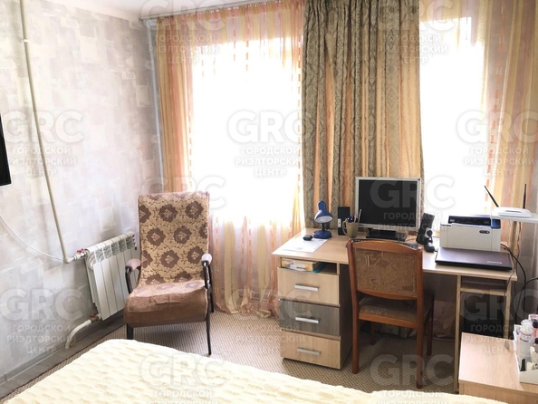 
  Продается 2-комн. квартира, 50.2 м², Батумское шоссе ул, д. 33
. Фото 12.