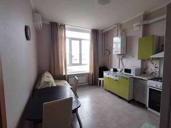 
  Продается 1-комн. квартира, 38 м², Малоземельская ул
. Фото 2.