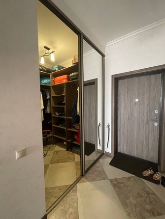 
  Продается 2-комн. квартира, 96 м², Крымская ул
. Фото 6.