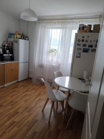 
  Продается 2-комн. квартира, 56 м², Маршала Жукова ул
. Фото 3.