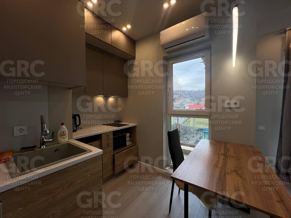 
  Продается 1-комн. квартира, 28.1 м², Искры ул, д. 62
. Фото 2.