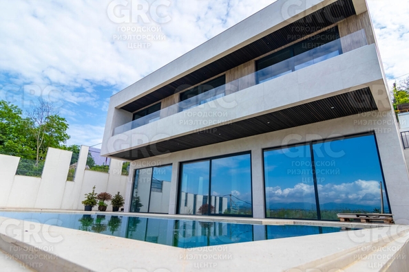 
  Продается дом, 410 м², Сочи
. Фото 1.