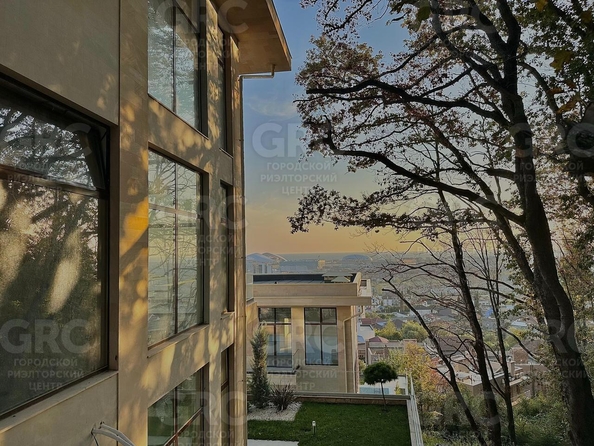 
  Продается дом, 295 м², Сочи
. Фото 3.