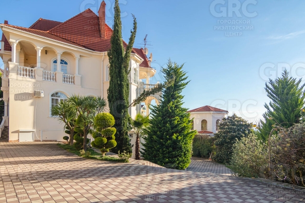
  Продается дом, 400 м², Сочи
. Фото 11.