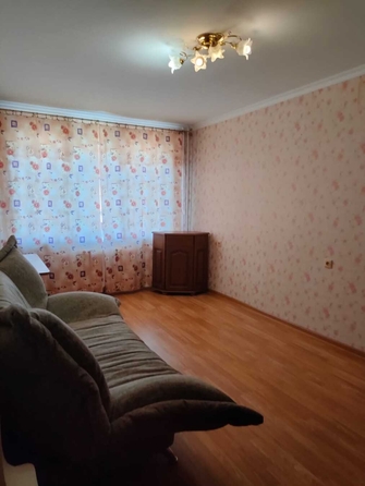 
  Продается 1-комн. квартира, 42 м², Владимирская ул, д. 140
. Фото 2.