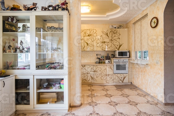 
  Продается дом, 305.8 м², Сочи
. Фото 9.