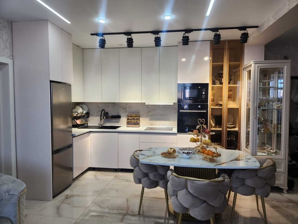 
  Продается 3-комн. квартира, 84 м², Владимирская ул, д. 144
. Фото 28.