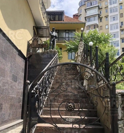 
  Продается 2-комн. квартира, 45 м², Грибоедова ул, д. 10б
. Фото 14.