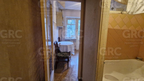 
  Продается 2-комн. квартира, 50 м², Комсомольская ул, д. 13
. Фото 8.
