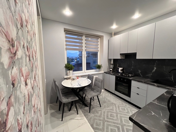 
  Продается 2-комн. квартира, 52 м², Крестьянская ул, д. 27к6
. Фото 3.