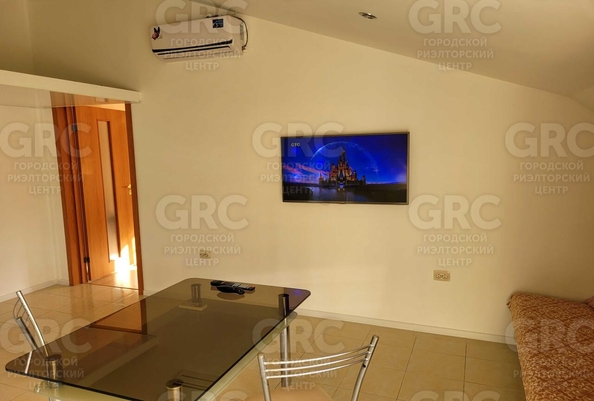 
  Продается 2-комн. квартира, 44 м², Макаренко ул, д. 8Б
. Фото 2.