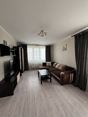 
  Продается 2-комн. квартира, 60 м², Ленина ул, д. 229
. Фото 7.