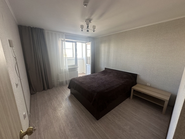 
  Продается 2-комн. квартира, 65 м², Ленина ул, д. 229
. Фото 16.
