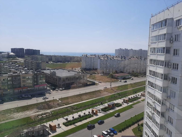 
  Продается 2-комн. квартира, 57 м², Ленина ул, д. 233
. Фото 10.