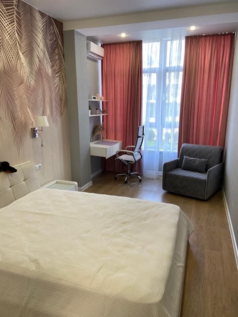 
  Продается 1-комн. квартира, 54 м², Крымская ул
. Фото 2.