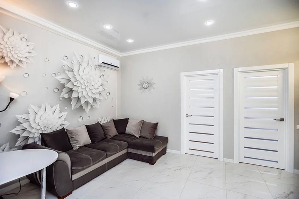 
  Продается 2-комн. квартира, 55 м², Крымская ул
. Фото 11.