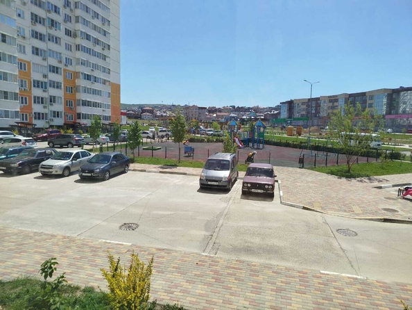 
  Продается 2-комн. квартира, 57 м², Ленина ул, д. 231
. Фото 19.