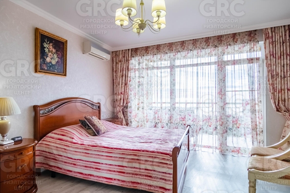 
  Продается 4-комн. квартира, 140 м², Ленина ул, д. 219/35
. Фото 30.