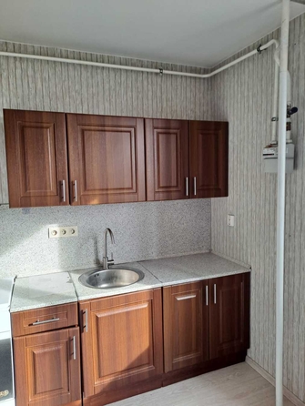 
  Продается 1-комн. квартира, 33 м², Рождественская ул, д. 42
. Фото 12.