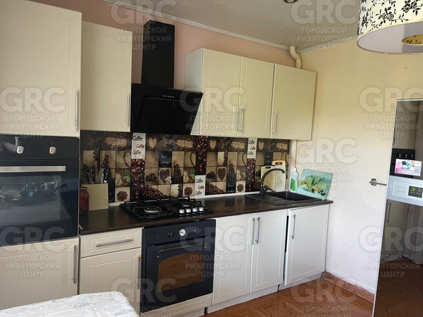 
  Продается дом, 193.5 м², Сочи
. Фото 2.