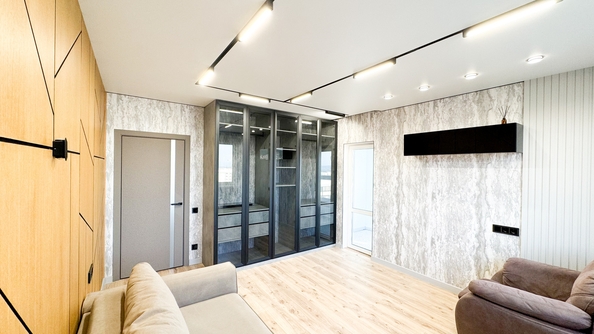 
  Продается 2-комн. квартира, 56 м², ЖК Два Адмирала, дом 1
. Фото 4.