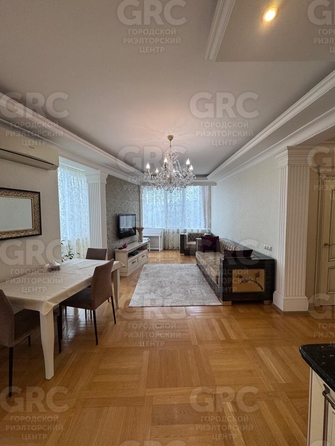 
  Продается 3-комн. квартира, 88 м², Юных Ленинцев ул, д. 10
. Фото 8.