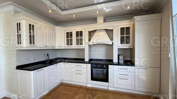 
  Продается 3-комн. квартира, 88 м², Юных Ленинцев ул, д. 10
. Фото 1.