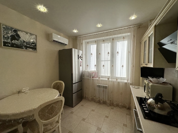 
  Продается 2-комн. квартира, 54 м², Ленина ул, д. 180Ак5
. Фото 2.