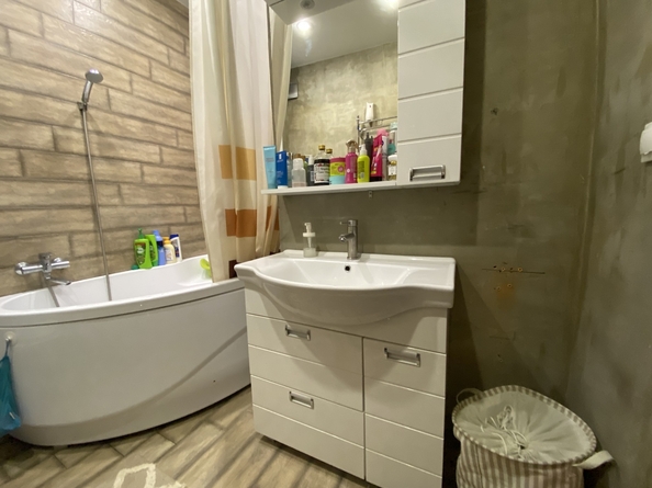 
  Продается 2-комн. квартира, 71 м², Северный пер, д. 1
. Фото 21.
