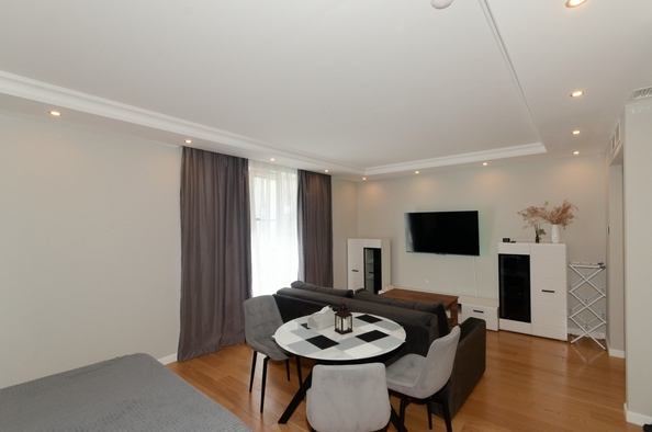 
  Продается студия, 39 м², Толстого ул, д. 26
. Фото 4.