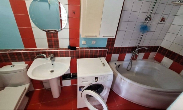 
  Продается 3-комн. квартира, 49 м², Новороссийская ул, д. 156
. Фото 10.