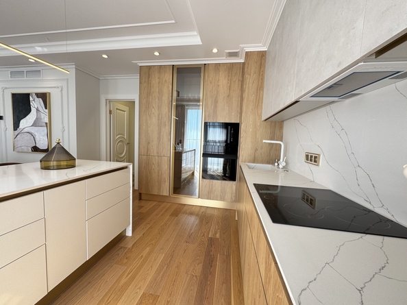 
  Продается 3-комн. квартира, 144 м², Толстого ул, д. 26
. Фото 22.