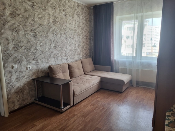 
  Продается 1-комн. квартира, 36 м², адмирала Меньшикова б-р, д. 11
. Фото 1.