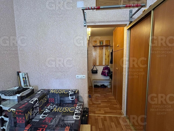 
  Продается 1-комн. квартира, 35 м², Виноградная ул, д. 230А
. Фото 3.