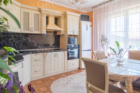 
  Продается 1-комн. квартира, 42.3 м², Владимировская ул, д. 141
. Фото 1.