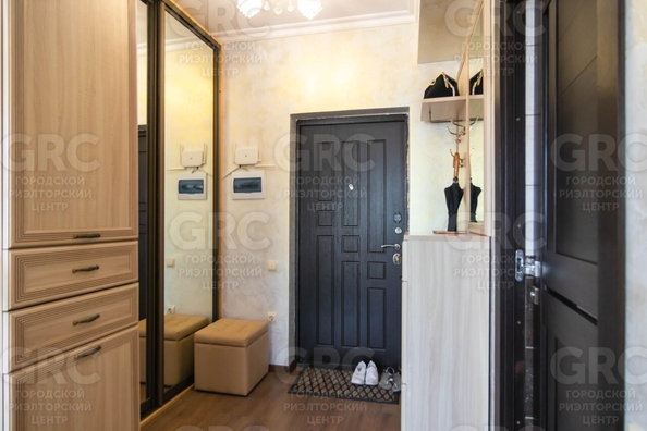 
  Продается 1-комн. квартира, 42.3 м², Владимировская ул, д. 141
. Фото 5.