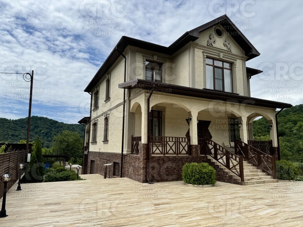 
  Продается дом, 382 м², Сочи
. Фото 2.