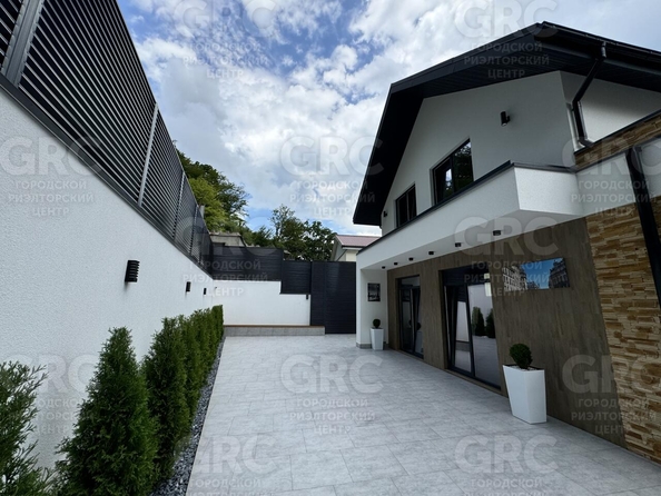 
  Продается дом, 178 м², Сочи
. Фото 3.