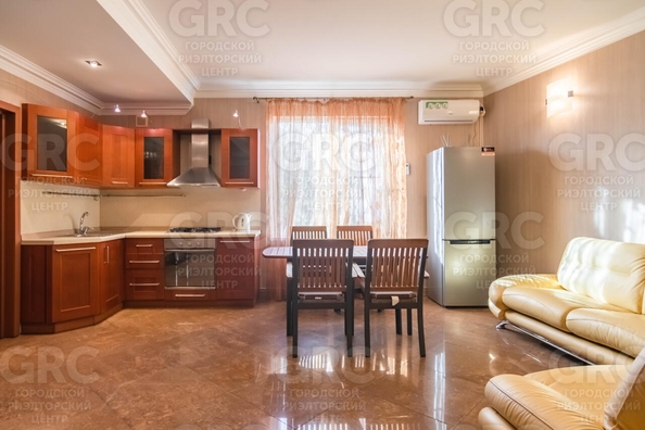 
  Продается дом, 475 м², Сочи
. Фото 8.