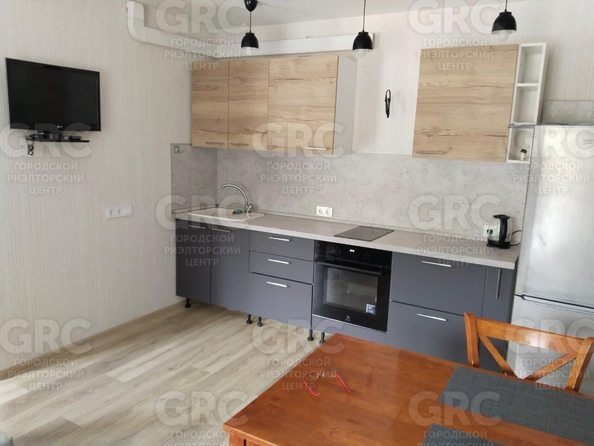 
  Продается 1-комн. квартира, 39.7 м², Искры ул, д. 68
. Фото 1.